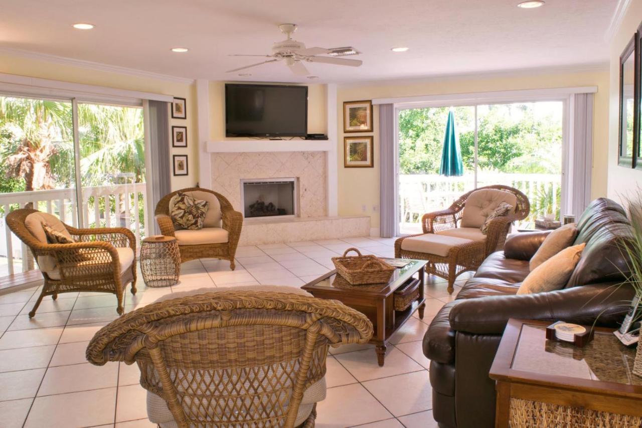 Aparthotel Siesta Palms By The